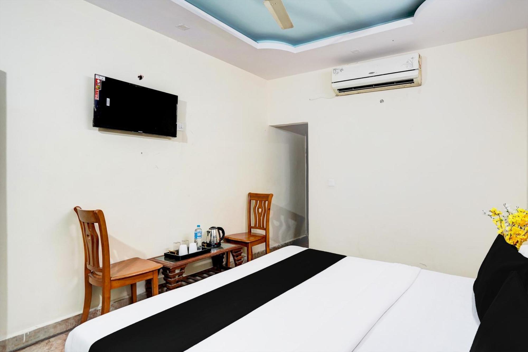 Hotel O Ashoka Inn Hotel Near Botanical Garden Noida Buitenkant foto