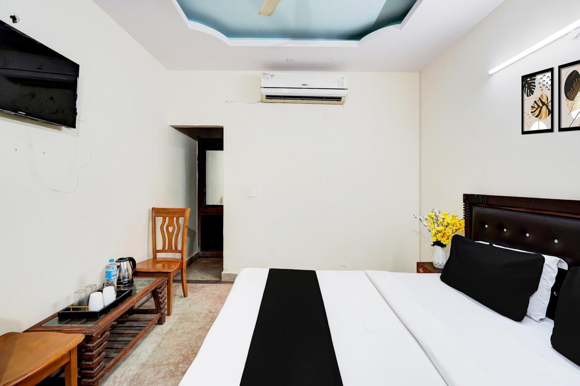 Hotel O Ashoka Inn Hotel Near Botanical Garden Noida Buitenkant foto